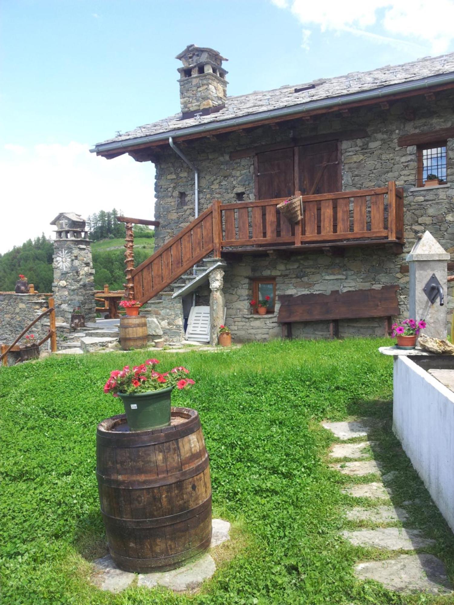 Affittacamere Saint Salod Charvensod الغرفة الصورة